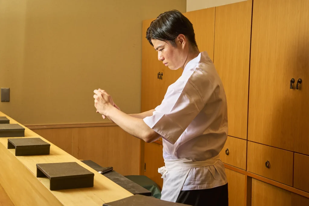 Article thumbnail | The Tokyo Sushi Guide by Oku-Akasaka Sushi Tanji