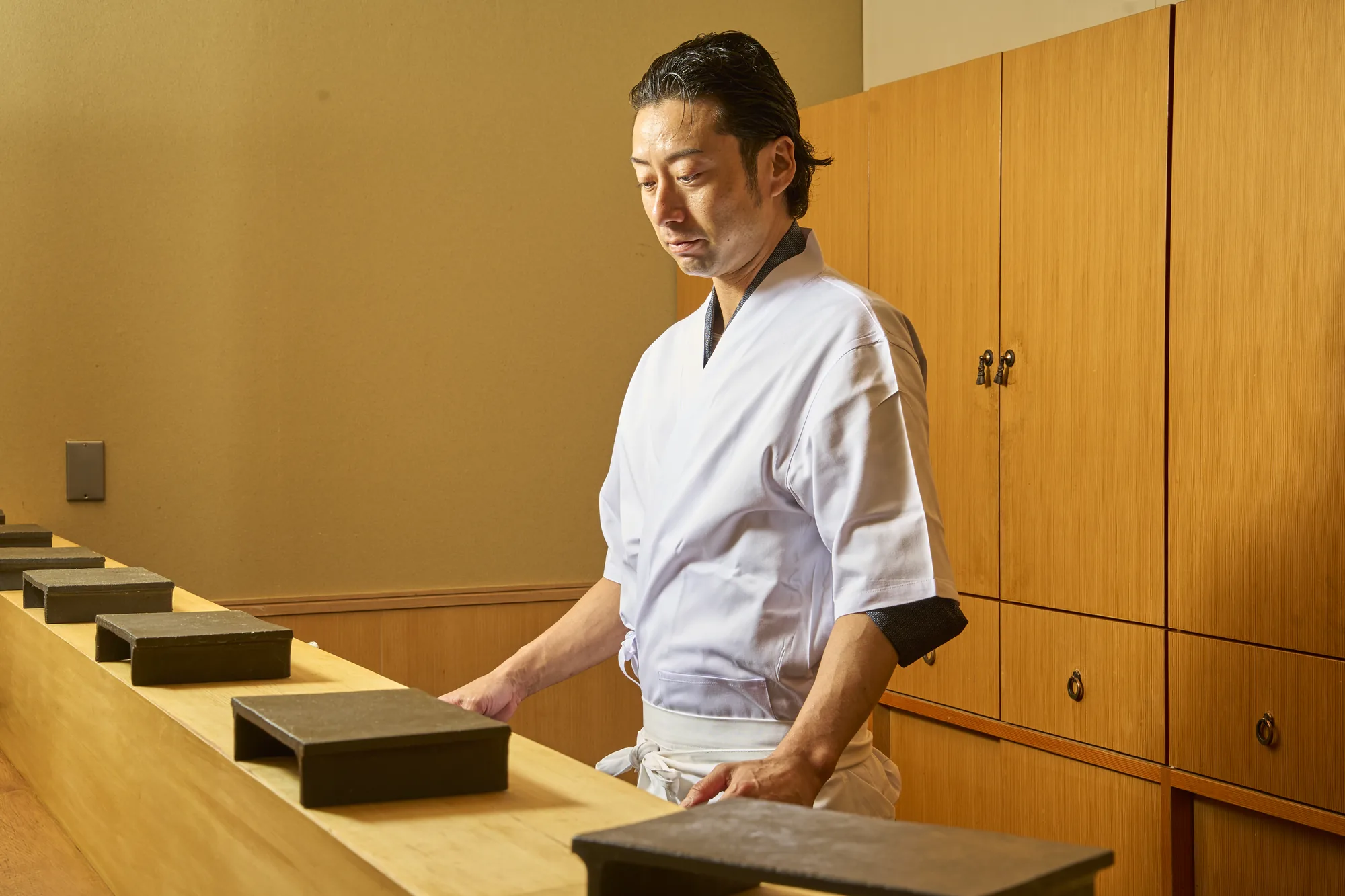 sushi delivered to a customer's house